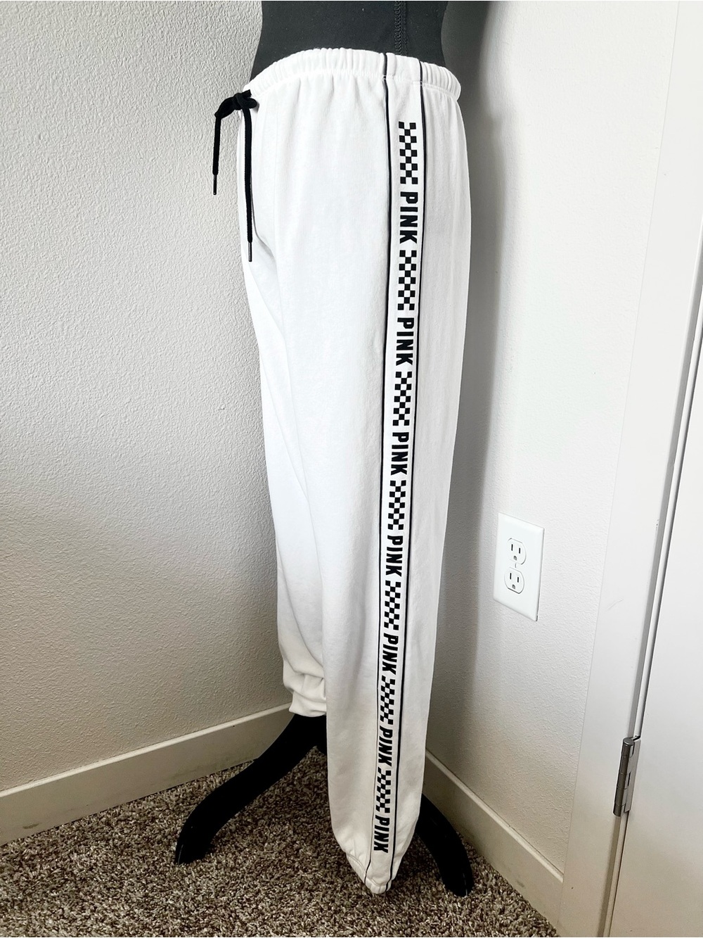 RARE LIKE NEW • VS PINK White Checker Print Baggy Jogger Sweatpants •